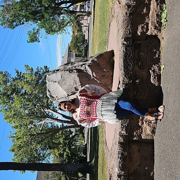Hand Crafted Fringe White & Red Crochet Granny Square Multicolored Top Handmade - Picture 13 of 17